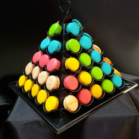 Pyramide de 60 macarons